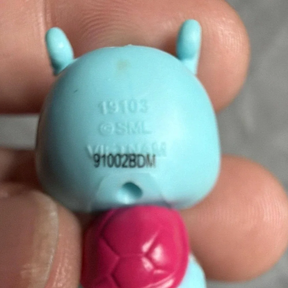Littlest Pet Shop Bird Figure 91002BDM Blue Pink Star Glitter Wings 19103